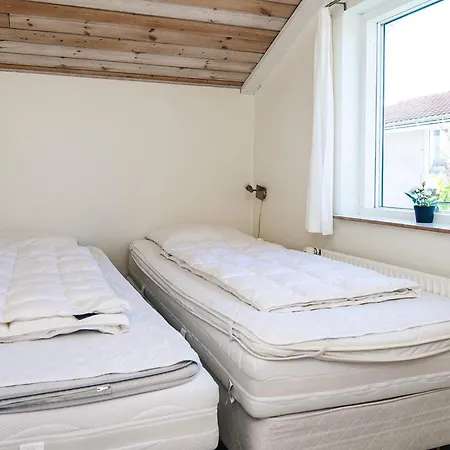 24 Person In Haderslev Nyaraló *