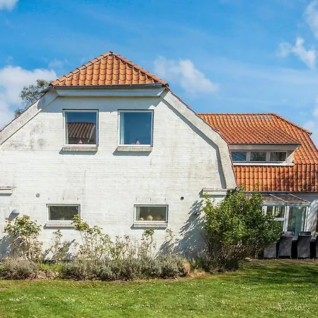 Luxury Seaside Retreat - By Traum *