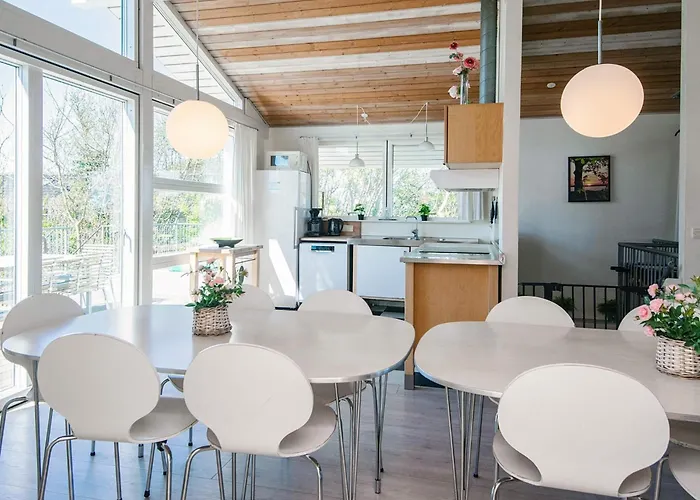 Luxury Seaside Retreat - By Traum 度假居 *