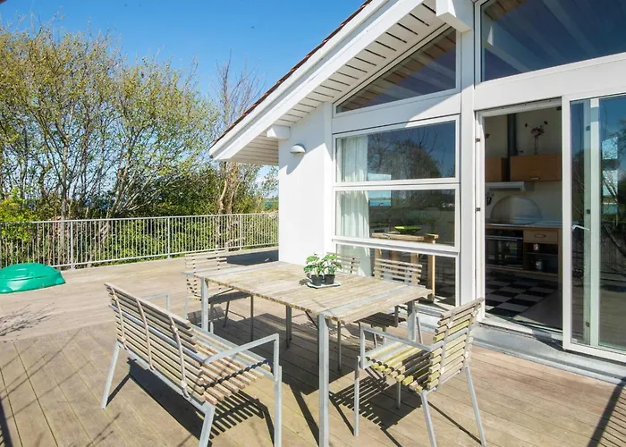 Luxury Seaside Retreat - By Traum 度假居