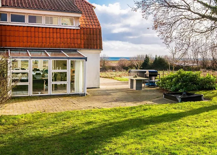 Luxury Seaside Retreat - By Traum 度假居 *